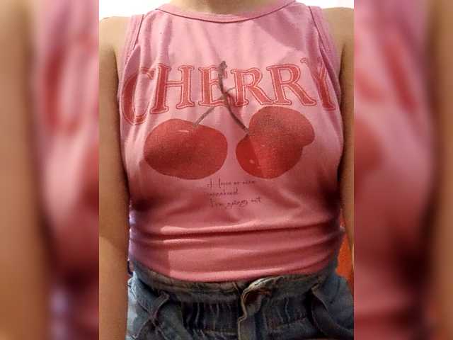 Diana1998 live cam on BongaCams
