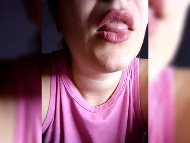 Diana1998 live cam on BongaCams