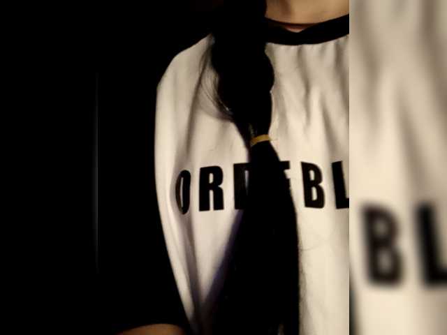 Diana1998 live cam on BongaCams