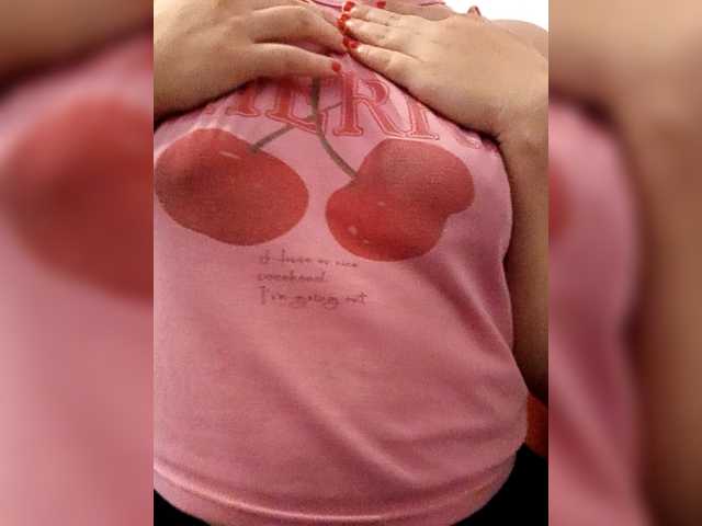 Diana1998 live cam on BongaCams