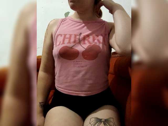 Diana1998 live cam on BongaCams