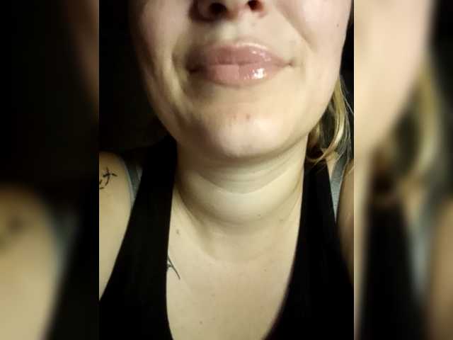 Diana1998 live cam on BongaCams