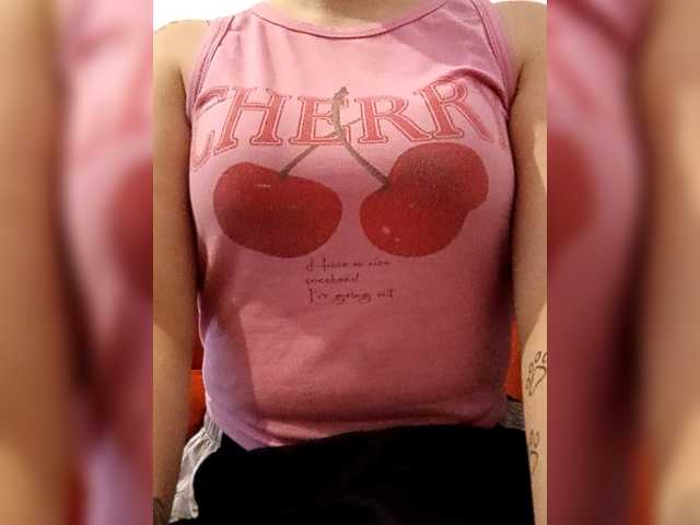 Diana1998 live cam on BongaCams