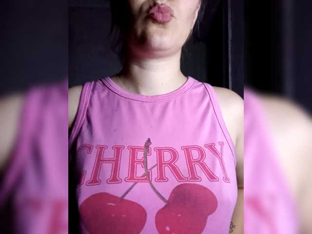 Diana1998 live cam on BongaCams