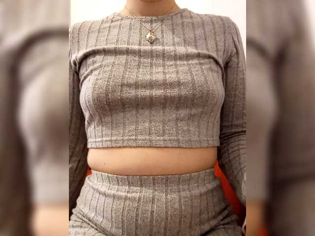 Diana1998 live cam on BongaCams