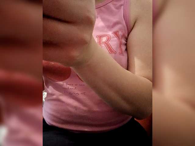 Diana1998 live cam on BongaCams