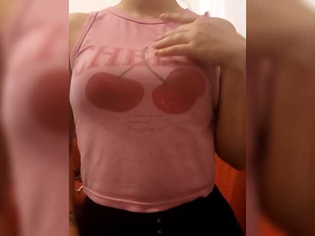 Diana1998 live cam on BongaCams