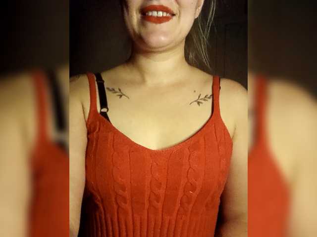 Diana1998 live cam on BongaCams