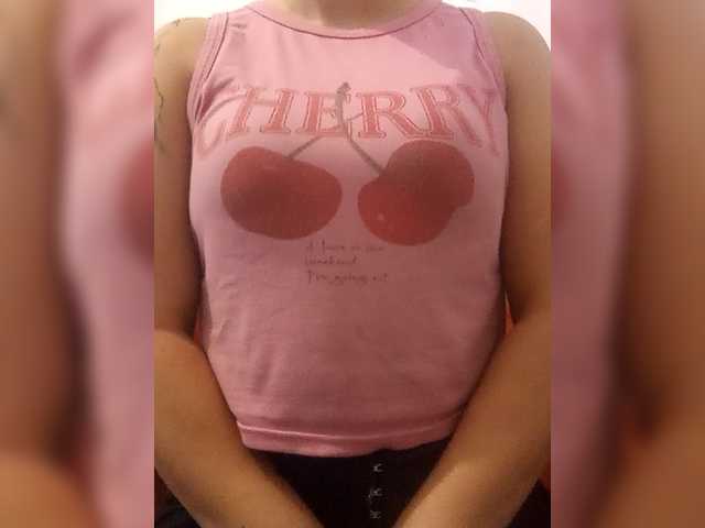 Diana1998 live cam on BongaCams