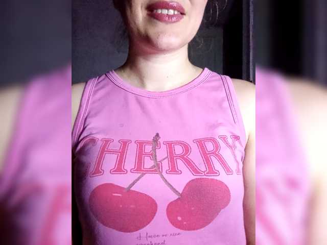 Diana1998 live cam on BongaCams