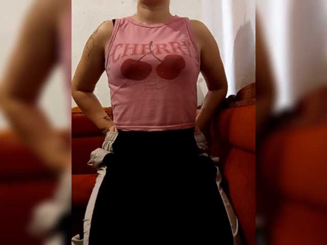 Diana1998 live cam on BongaCams
