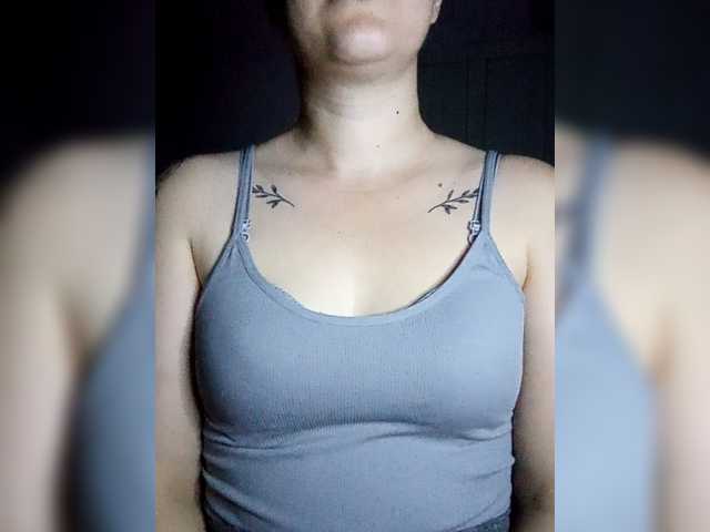 Diana1998 live cam on BongaCams