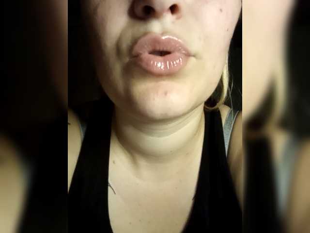 Diana1998 live cam on BongaCams