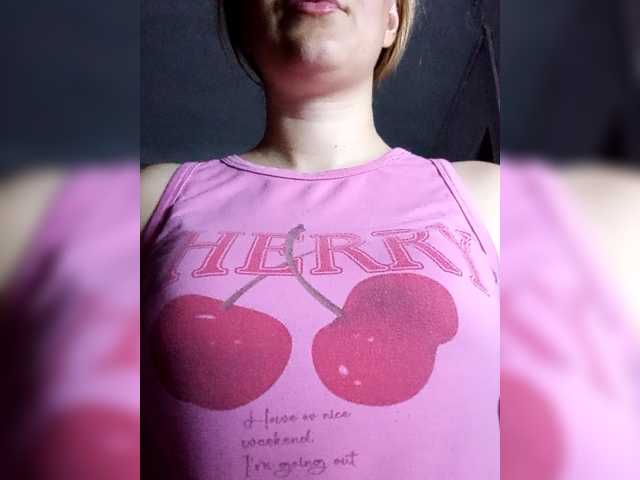 Diana1998 live cam on BongaCams