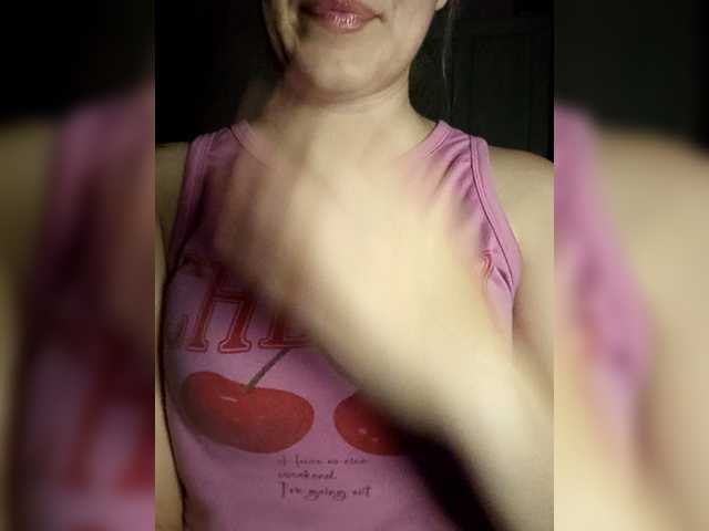 Diana1998, en directo ahora en BongaCams