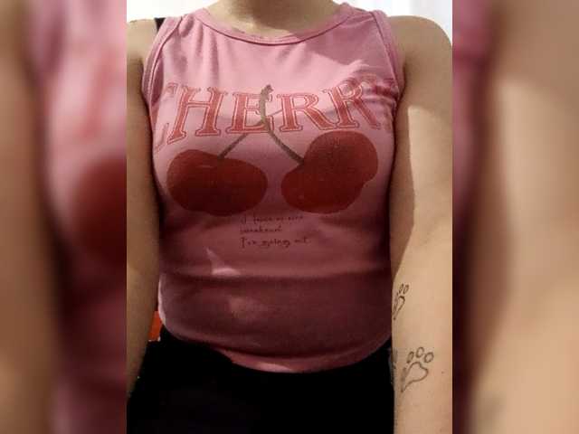 Diana1998 live cam on BongaCams