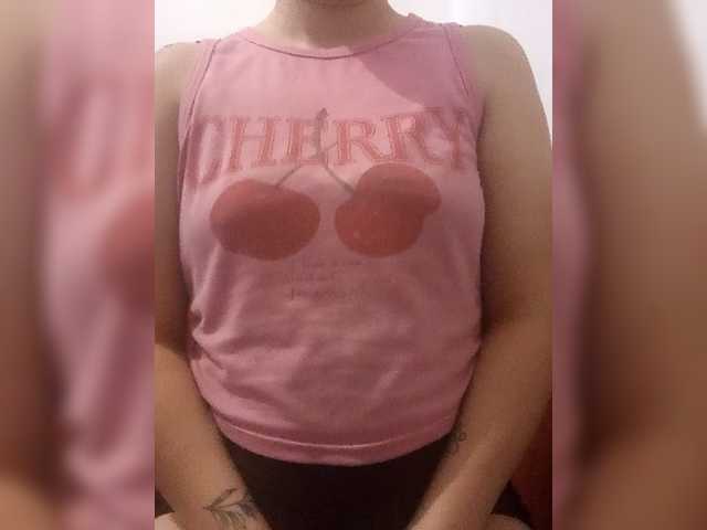 Diana1998 live cam on BongaCams