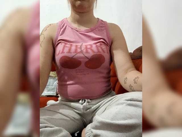 Sofia_69 live cam preview