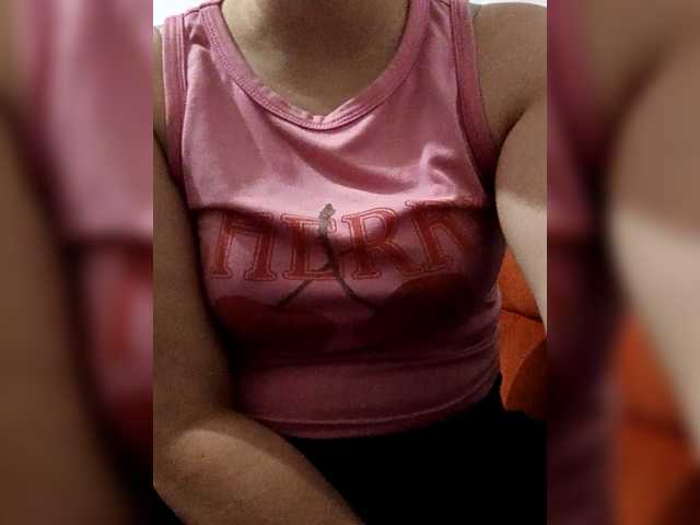 Diana1998 live cam on BongaCams