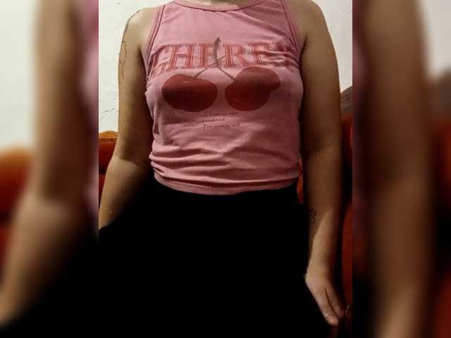 Diana1998 live cam on BongaCams