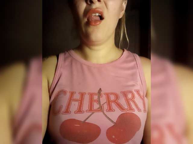 Diana1998 live cam on BongaCams