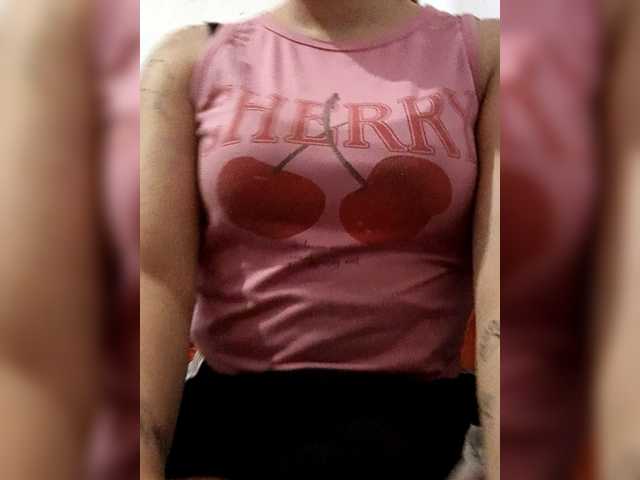 Diana1998 live cam on BongaCams