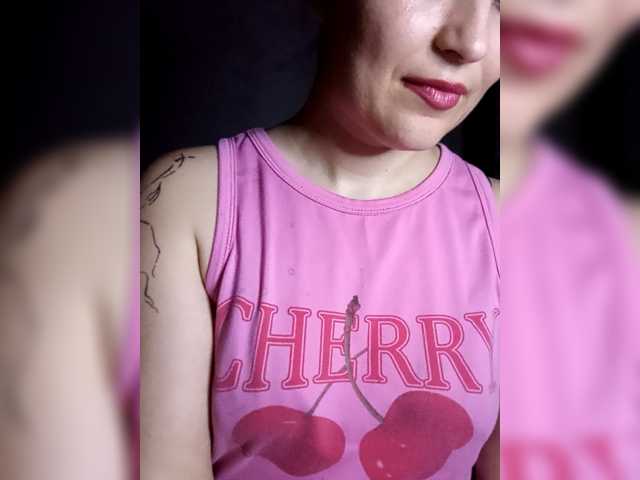 Diana1998 live cam on BongaCams
