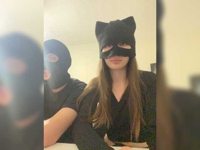 Tlpoka3Huku — live couple cam