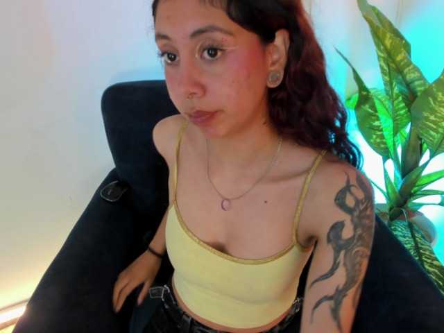 Aleja-Machado live cam preview