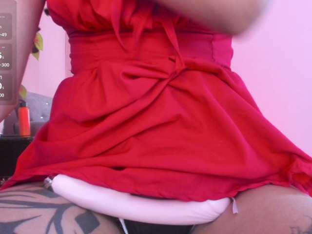 Aleja-Machado live cam on BongaCams