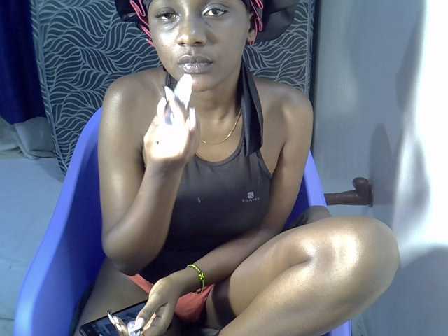 Sexycleymmie live cam on BongaCams