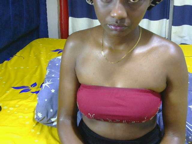 Sexycleymmie live cam on BongaCams