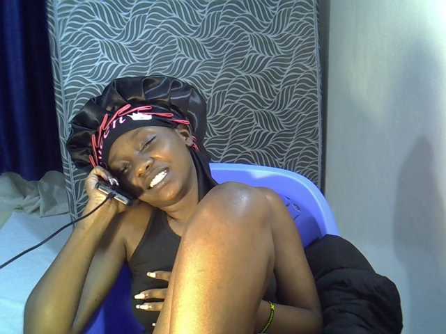 Sexycleymmie live cam on BongaCams