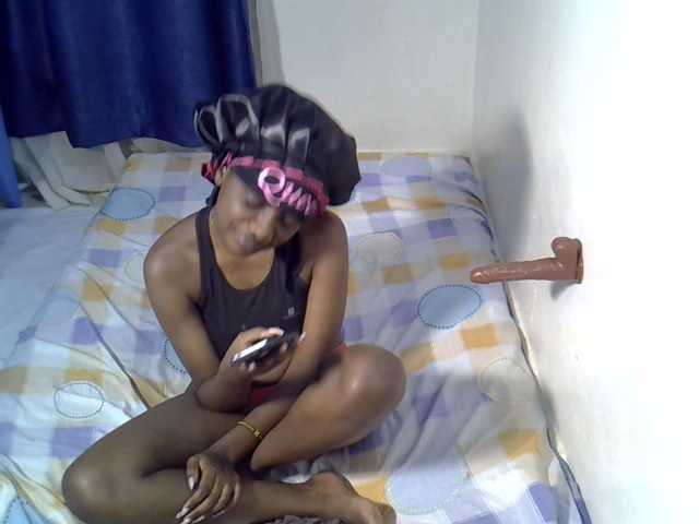 Sexycleymmie live cam on BongaCams