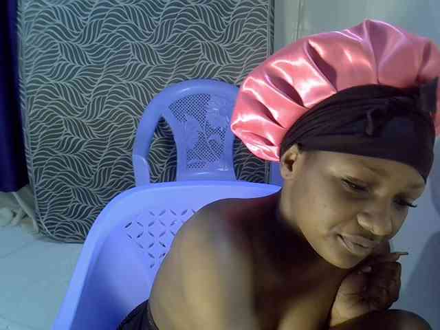 Sexycleymmie webcam