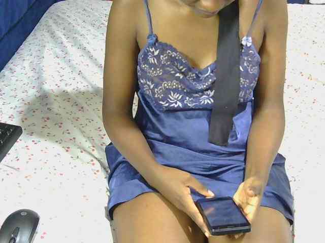 Sexycleymmie webcam
