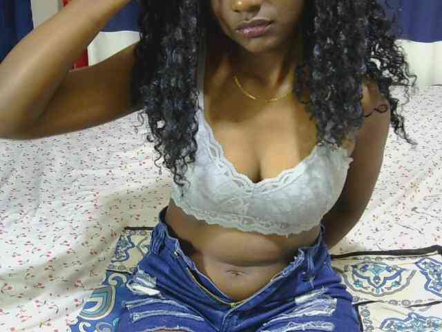 Sexycleymmie webcam