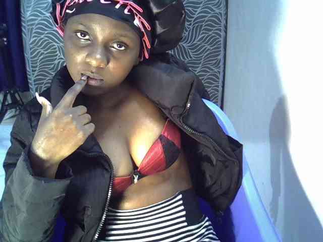 Sexycleymmie webcam