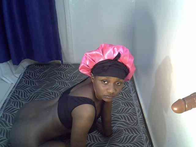 Sexycleymmie webcam