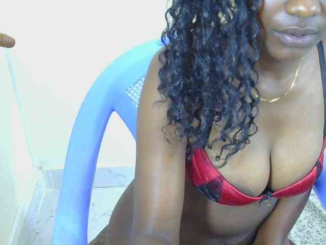 Sexycleymmie webcam