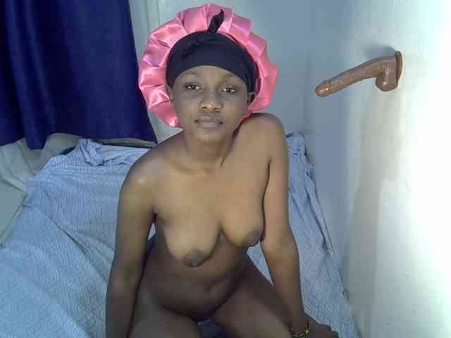 Sexycleymmie webcam