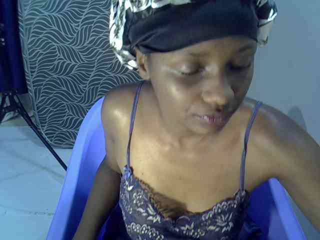 Sexycleymmie webcam