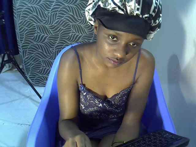 Sexycleymmie webcam