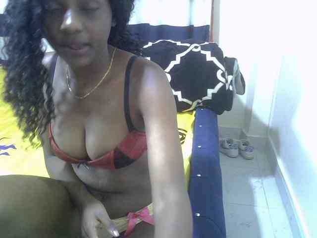 Sexycleymmie webcam