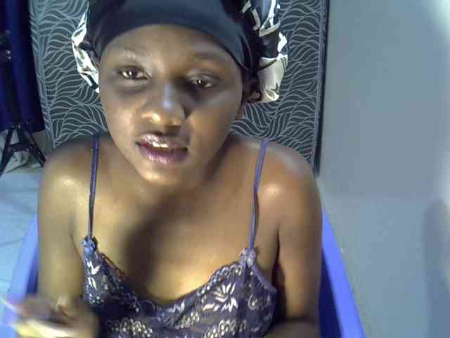 Sexycleymmie webcam