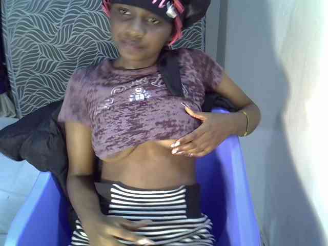 Sexycleymmie webcam