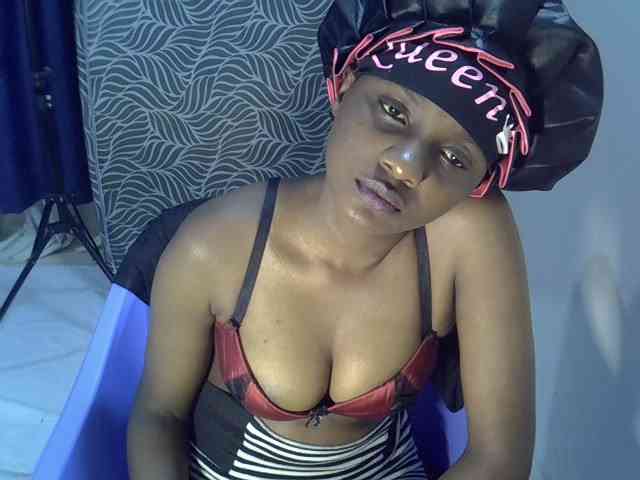 Sexycleymmie webcam
