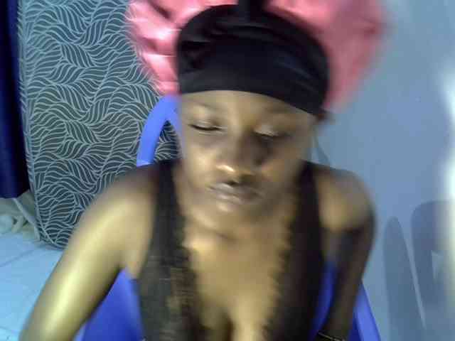 Sexycleymmie webcam