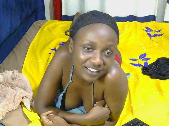 Model: Sexycleymmie