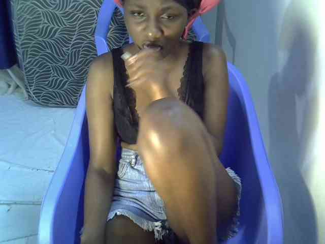 Sexycleymmie webcam